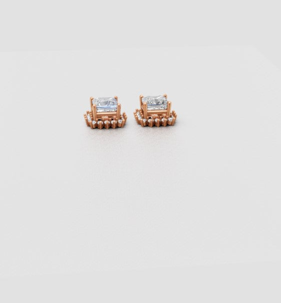 Royal Princess-Cut Halo Diamond Stud Earrings – Timeless Sparkle with Classic Edge 👑