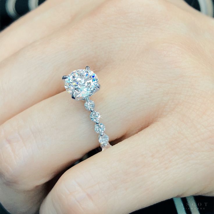 ✨ Classic Elegance – Round Brilliant Solitaire Ring with Side Diamonds | DS IMPEX